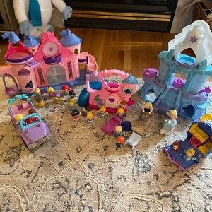 Huge Lot Disney Playsets Elsa’s Castle Princess Castle Play and Go Sets Extras!